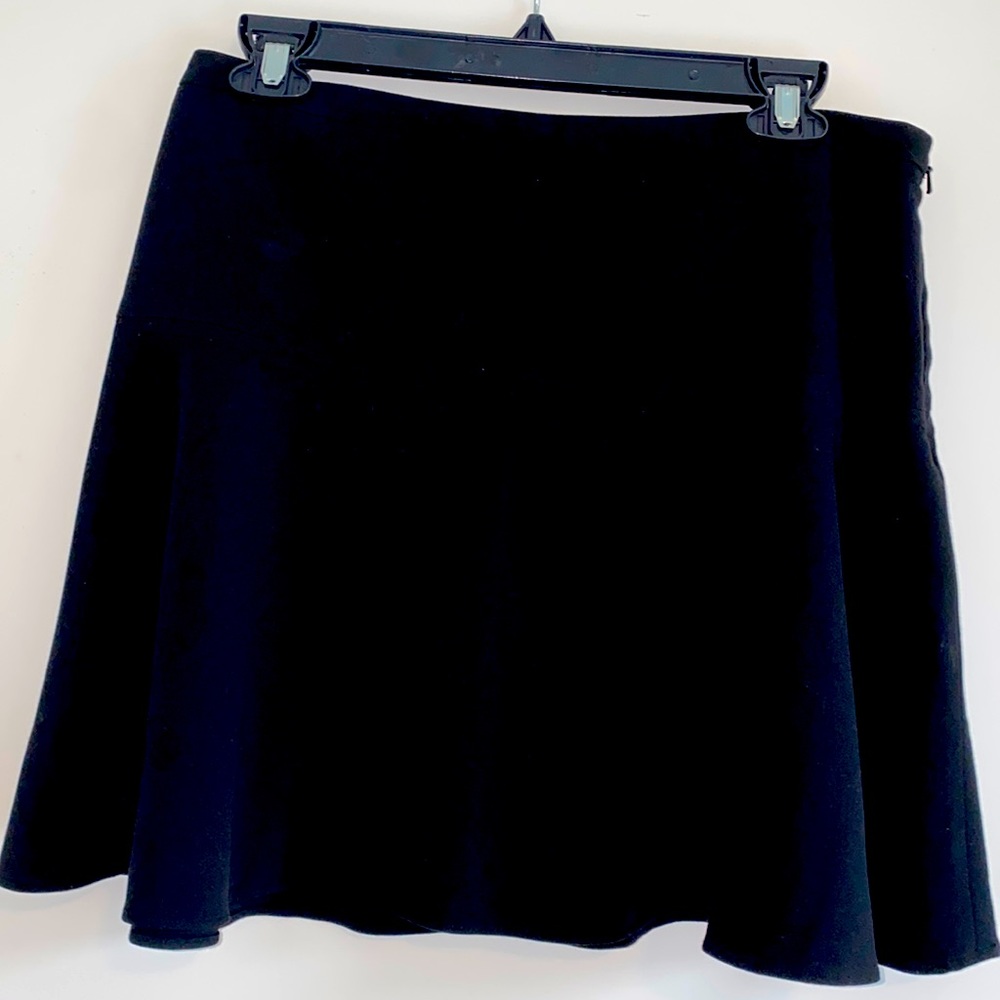 Black skater skirt